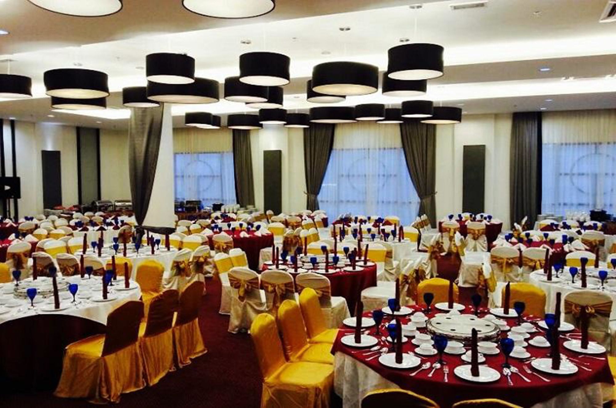 Holiday Villa Hotel & Suites Kota Bharu - Wakaf Che Yeh, Night Market Екстер'єр фото